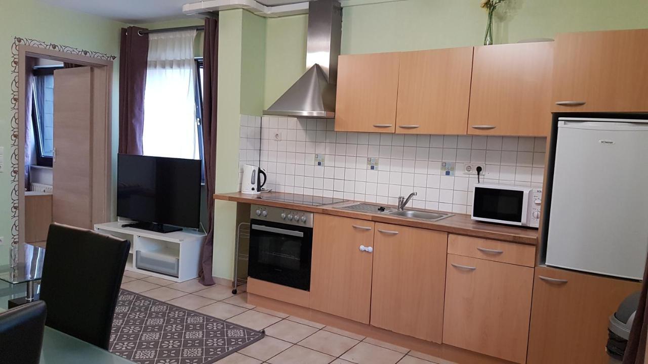 Flats-4U - Cosy, Quite & Clean Apartments In The City Bonn Exteriör bild